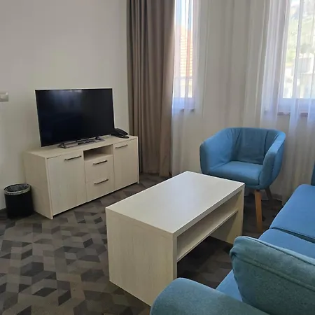 Hotel Kapetanovina