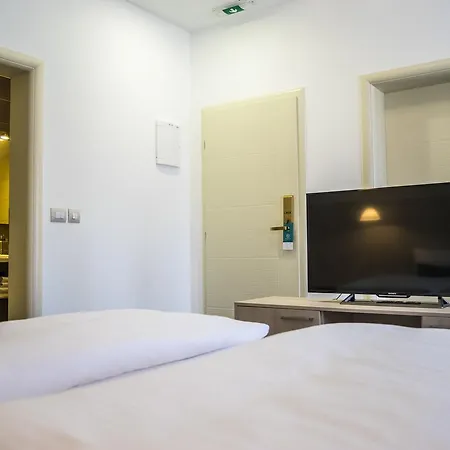 Kapetanovina 3*